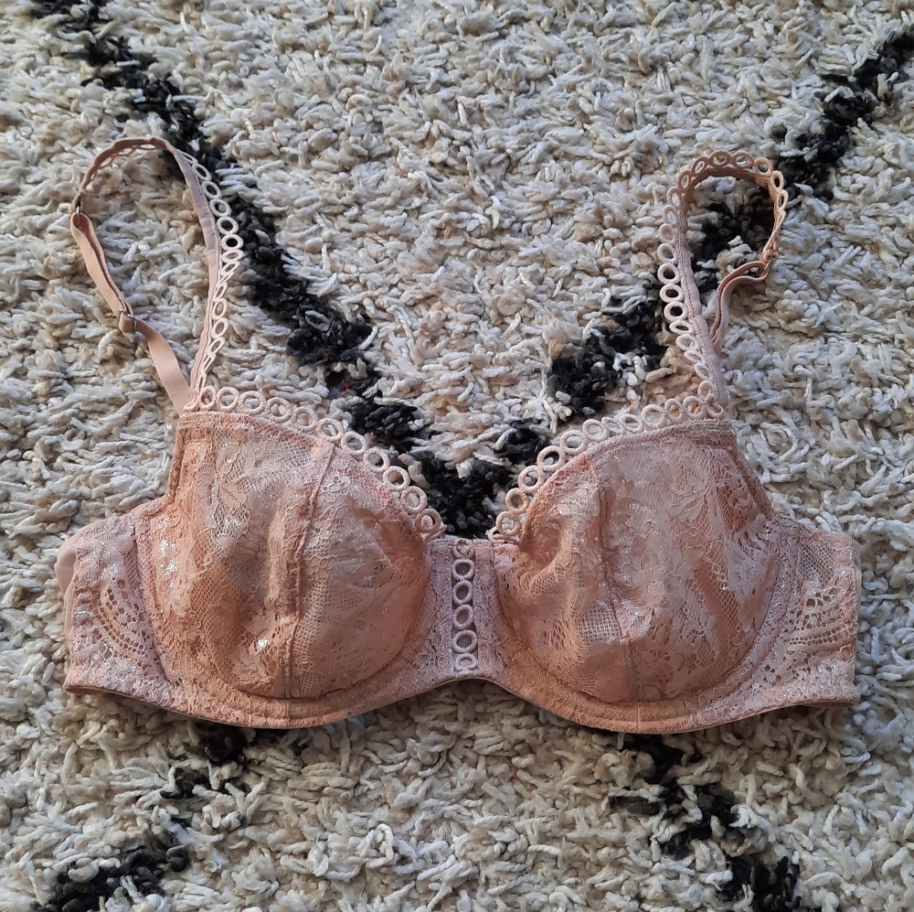 Victoria Secret Sugar Baby Wildheart  push up without padding bra
